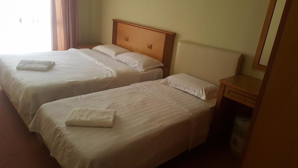 Homestay Marina Court Resort コタキナバル エクステリア 写真
